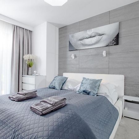 Apartament Linia Komfortu Gardenia Dziwnow Z Widokiem Na Morze Epapartamenty Exterior foto